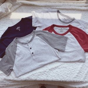 AE and Hollister Set of 4 Men's T-shirts Size XS